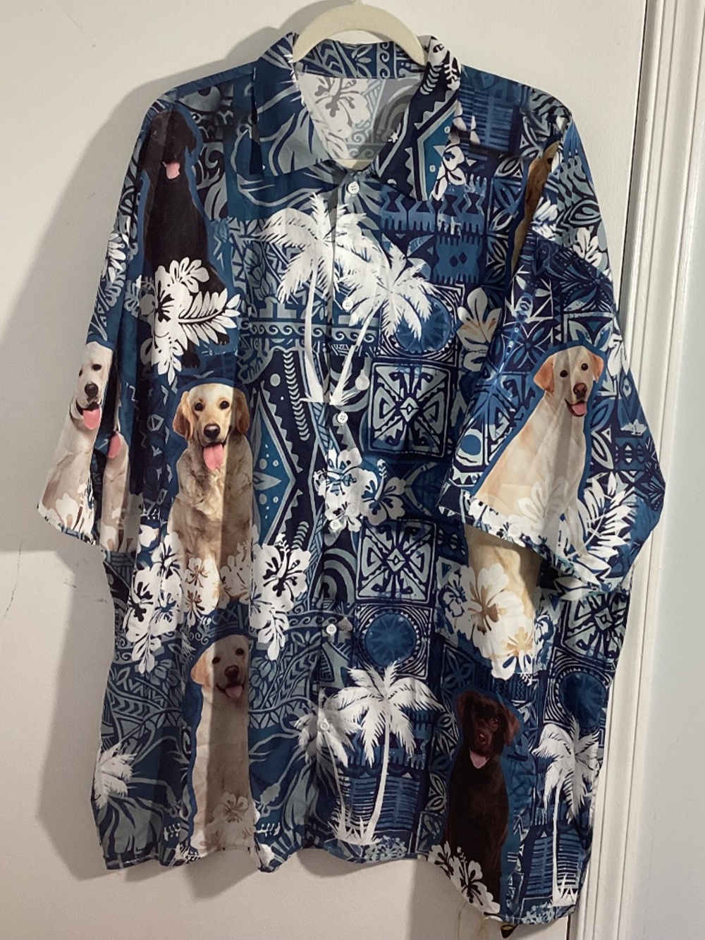 NWOT MEN SIZE BIG AND TALL 3XL - 2XL DOG LOVERS BUTTON FRONT SHIRT ALOHA HAWAIIA